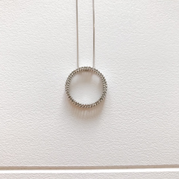 People's Necklace - Picture 4 of 5